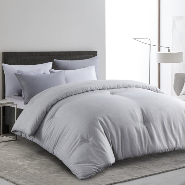 Light grey outlet comforter